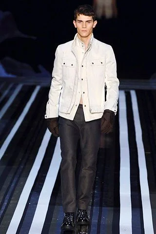 Look 11